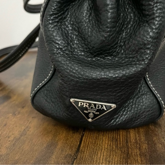 Vintage Prada black Leather Shoulder Handbag - Picture 4 of 14